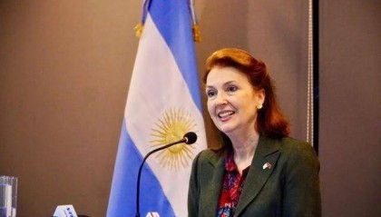 因在联大投票支持古巴，阿根廷外长被总统解职