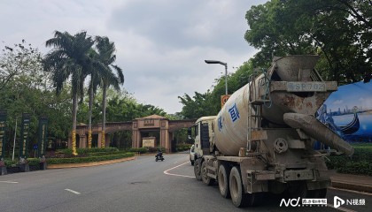 东莞海逸豪庭开发商回应重型车过路被拦停：道路由其修建维护