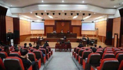 广东一中学校长因挪用学费买理财获刑