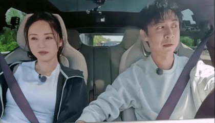 考古|张伦硕称张维伊像以前的自己 ,曾娶大11岁钟丽缇被嘲,如今成为重组家庭中教科书般的男人?