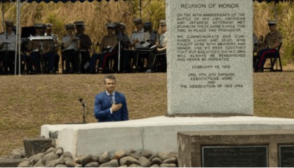 盛赞杀2.8万美军的日军英勇，美防长让日当炮灰，解放军亮剑台海