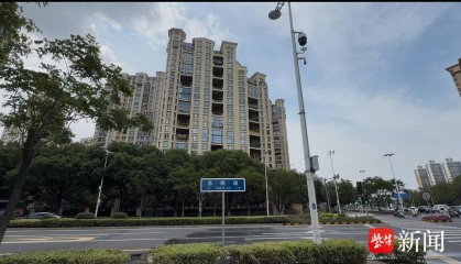 苏州工业园区多辆无牌电动摩托车深夜飙车,交警部门工作人员回应:已部署专项治理