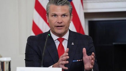 美防长宣布:发动空袭