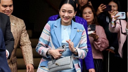 泰国街头抗议不断，高喊佩通坦下台！他信家族危急，或作两手准备！