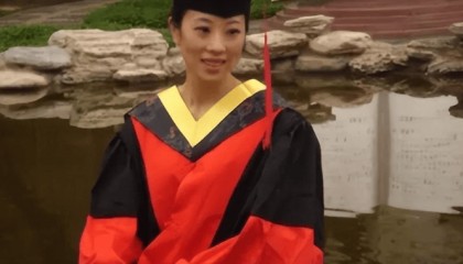 一举攻破我国50年技术瓶颈!山东女子造出“天眼导弹”,美高薪挖人梦碎