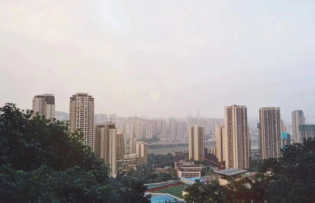 在重庆买一手房，如何将商业贷款转为公积金贷款？