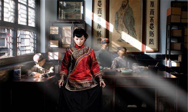 俗语：女人当家、房倒屋塌，下半句鲜有人知，道出夫妻生活的现实