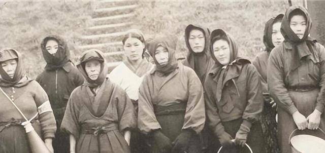 日本投降后，躲进长白山的2万日军和1万妇女，他们最终结局如何？