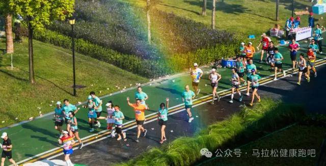 马拉松报名费又涨价了？是拿跑友当“韭菜”吗？