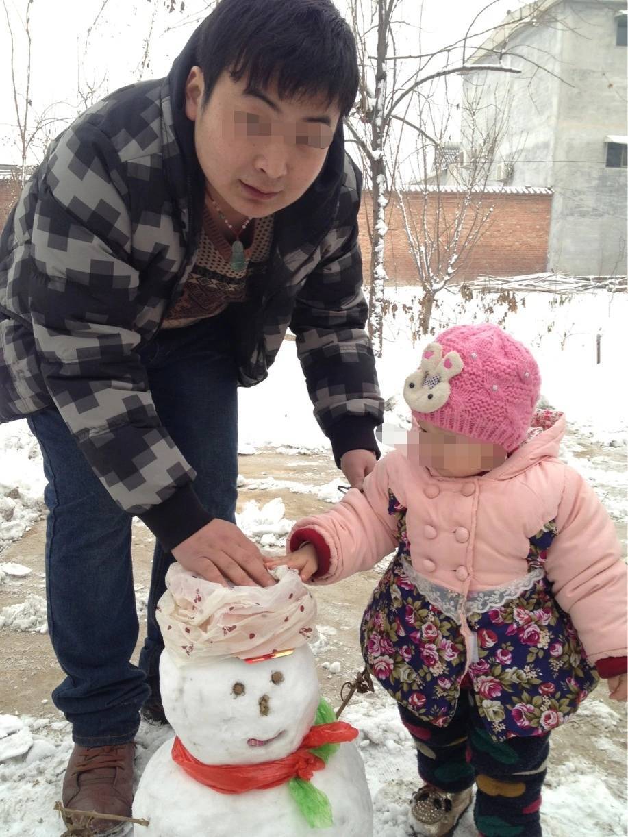 影子调查|宾馆里的刑讯逼供:1名“指居”者死亡,11名办案人员被判刑