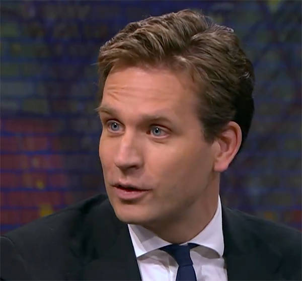 抢劫还提上要求了，荷兰政府还在挑衅，中国釜底抽薪：上一边去